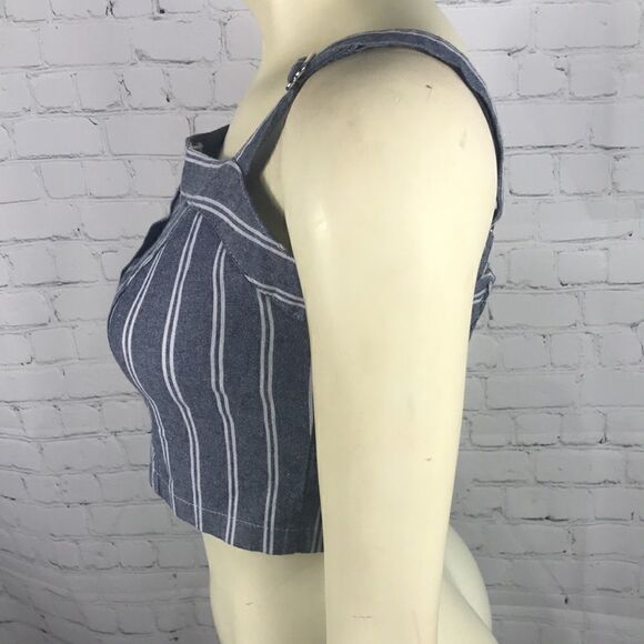 Brandy Melville Sz S/XS Button Halter top Blue EUC - Picture 2 of 4